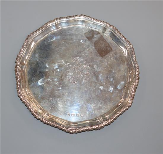 An Edwardian silver waiter, Birmingham, 1905, 5 oz.